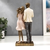 Фигурка полистоун «Влюблённая пара с сердцем», 25.5×8×11.5 см