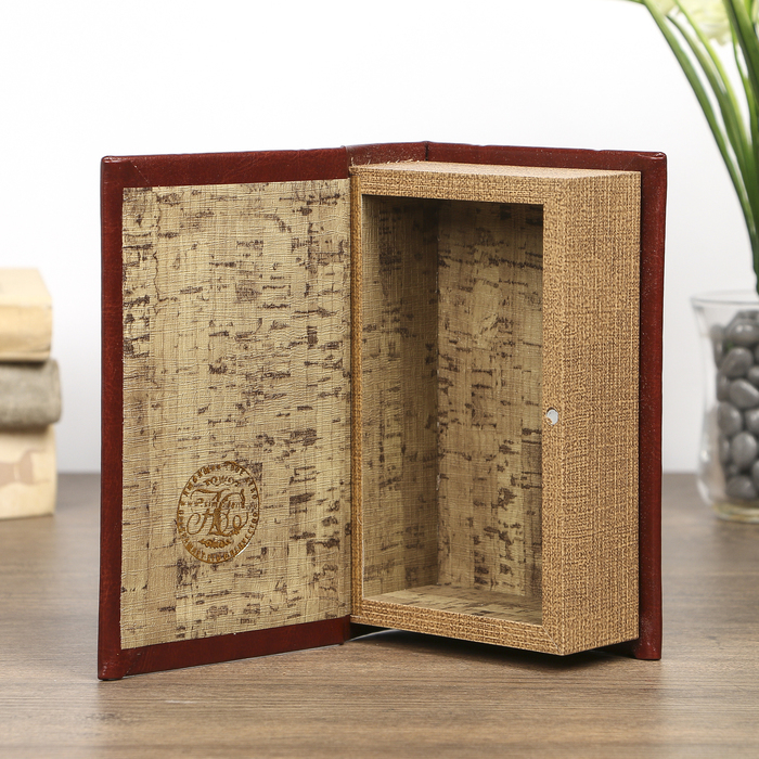 Шкатулка-книга «Три мушкетёра», дерево, искусственная кожа, 17×11×5 см