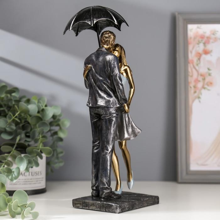 Фигурка полистоун романтика «Поцелуй под дождём», 29.5×11×8 см