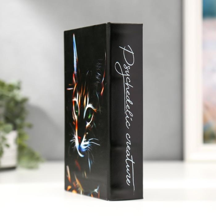 Шкатулка книга-сейф «Кошка в лучах лазера», с замком, дерево, искусственная кожа, 21×13×5 см