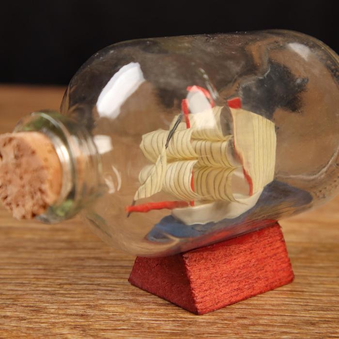 Корабль в бутылке «Александра», фигурка, 7.5×4×5 см