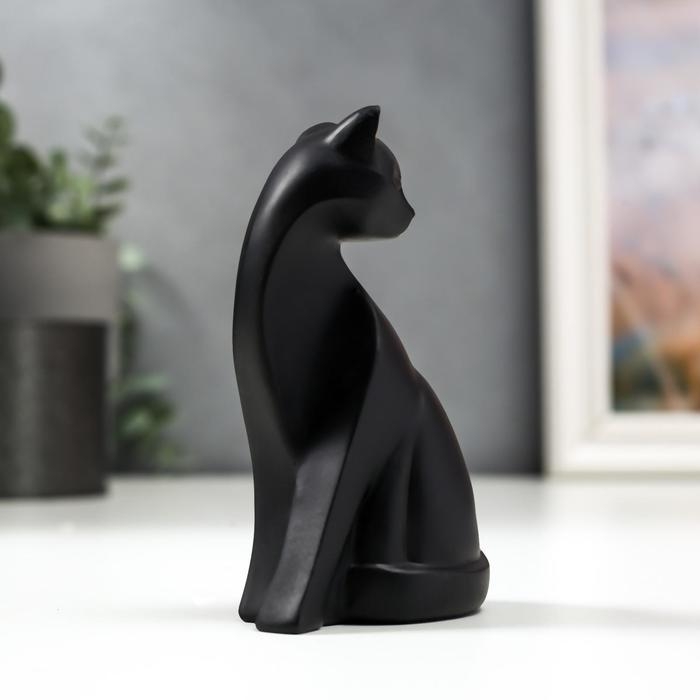 Фигурка полистоун «Чёрная кошка с золотыми ушками», 12.7×7.7×4.3 см