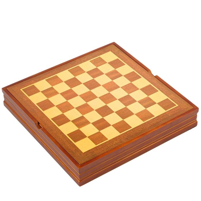 Шахматы сувенирные «Рыцарские», металлические фигуры, доска 36×36 см