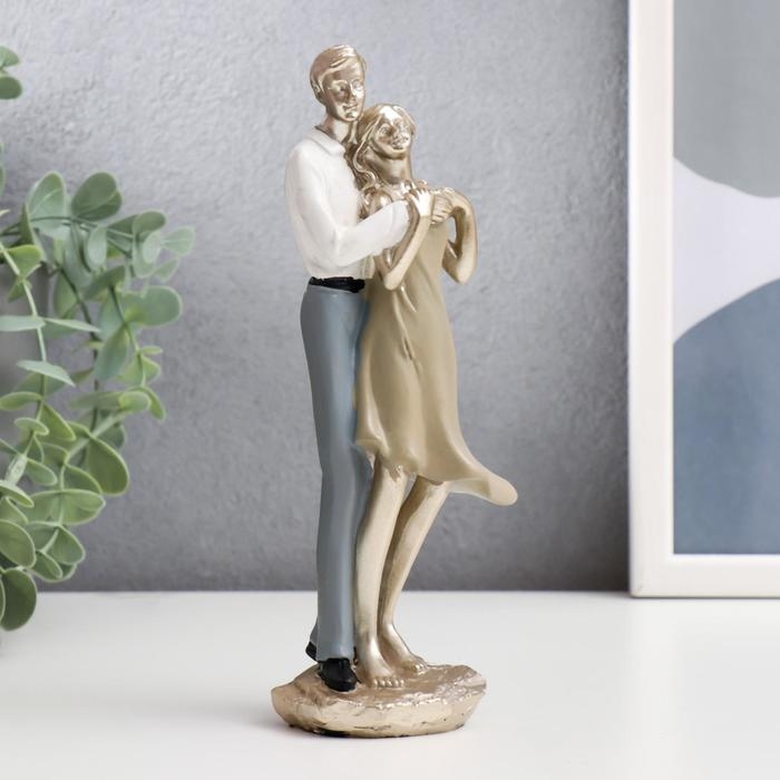 Фигурка полистоун «Влюблённые», 20×8×6.5 см, МИКС