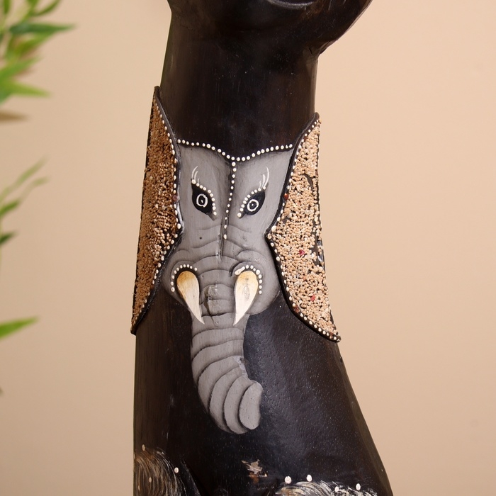 Сувенир «Кошка с золотистым рисунком», 7×16×100 см, дерево