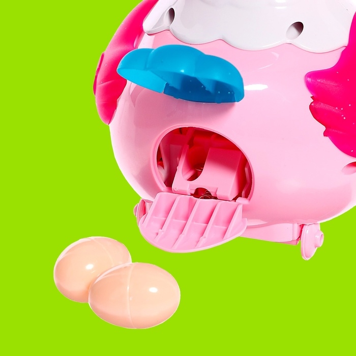 Развивающая игрушка «Курочка», световые и звуковые эффекты, несёт яица, МИКС