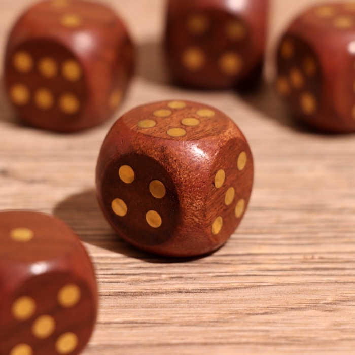 Игра настольная «Кубики», 6.5×6.5×6.5 см, дерево шишам