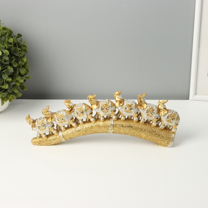 Фигурка полистоун «Семь золотых слонов на золотом бивне», 11.5×29.5×3.8 см