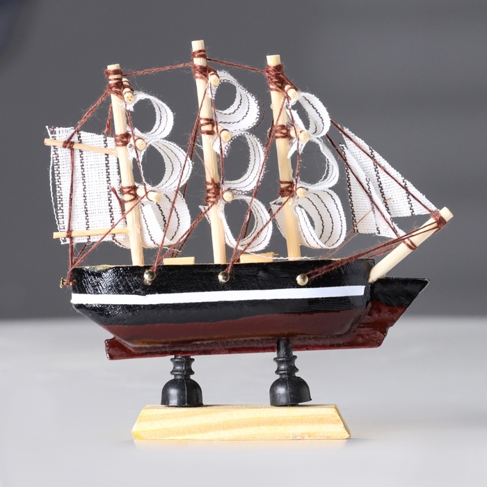 Сувенирная модель корабля «Джейн Гай», 3×10×10 см