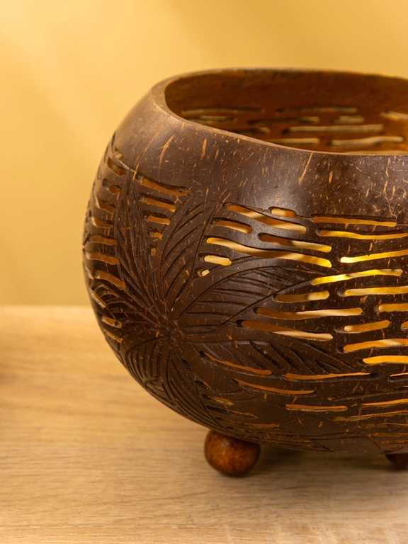 Подсвечник из кокоса, 15×15×13 см, коричневый