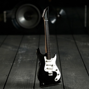 Гитара сувенирная Ibanez, на подставке, 24×8×2 см, чёрно-белая
