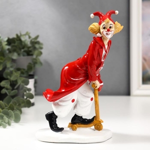 Фигурка полистоун «Клоун на самокате», 20.5×8.5×14 см