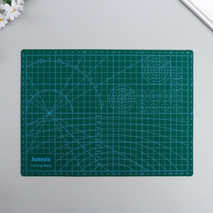 Резиновый мат для творчества 30×22 см