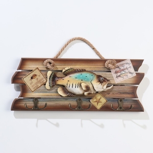Вешалка настенная «Карасик», крючки декоративные, 30×12 см