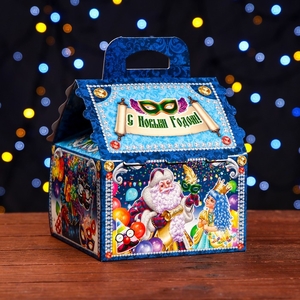 Подарочная коробка «Маскарад» 16×16×22 см