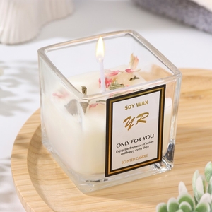 Ароматическая свеча в стакане Soy Wax, морская соль и шалфей