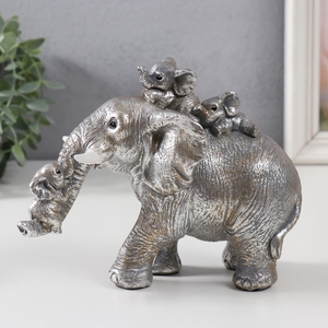 Фигурка полистоун «Веселые слонята едут на большом слоне», 18.5×9×15 см
