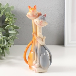 Фигурка полистоун обнимашки «Кот и кошка - полосатики», 16×7.8×5 см