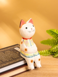 Сувенир «Котенок в рубашке сидячий», 6×6×15 см, дерево