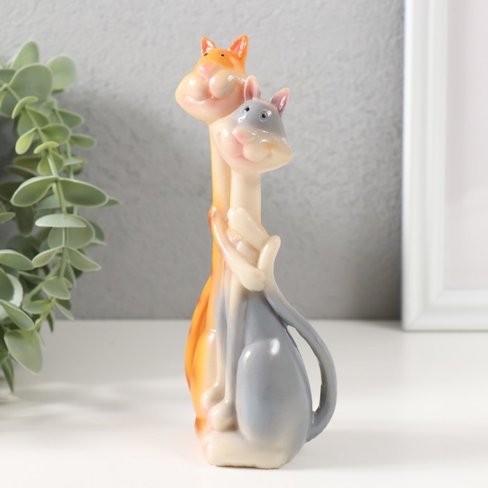 Фигурка полистоун обнимашки «Кот и кошка - полосатики», 16×7.8×5 см