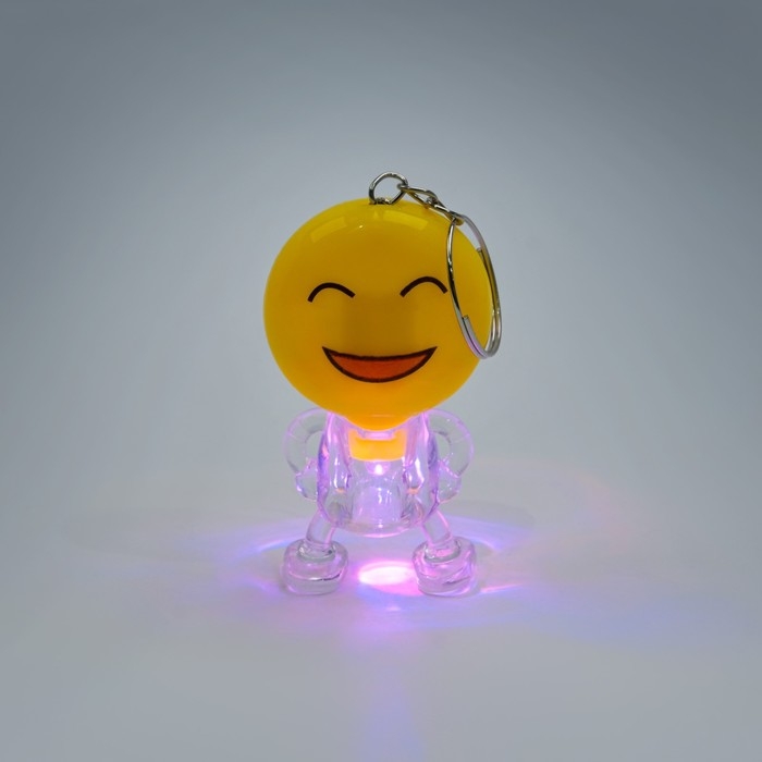 Фонарик брелок для ключей на кольце «Смайлик», 1 LED, 3×5.5 см